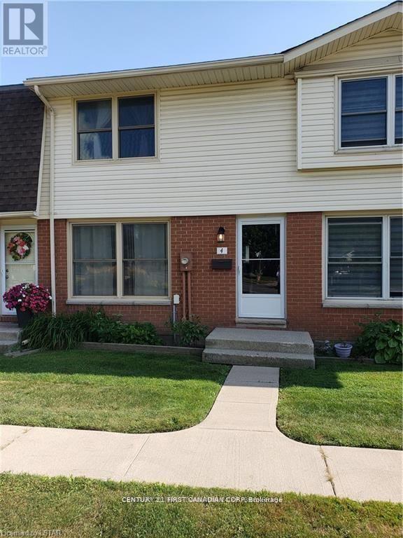 Building Photo - 51 Sholto Dr