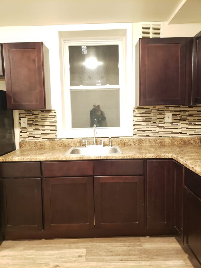 356 Danforth Ave Unit Basement, Jersey City, NJ 07305 Apartments in