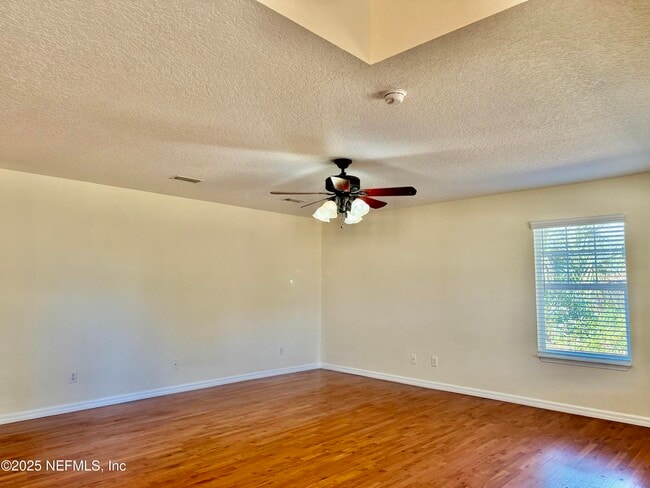 Foto del edificio - 111 Commonwealth Ave