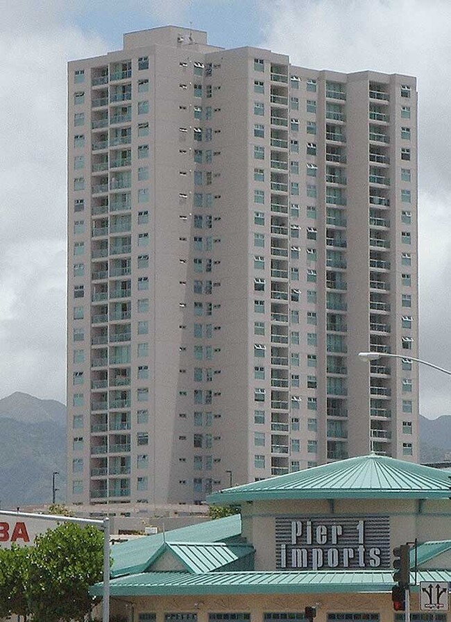 Building Photo - 1133 Waimanu St