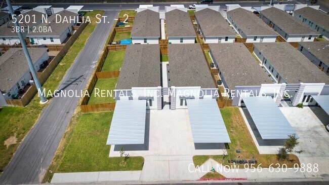 Building Photo - 5201 N Dahlia St