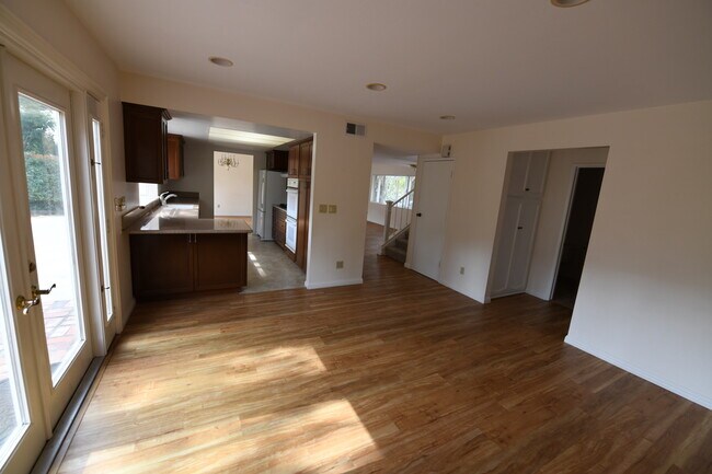 Foto del edificio - 5977 Agee St