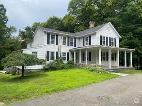Building Photo - 623 Elm St