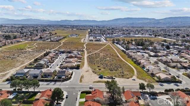 Building Photo - 43203 27th St W