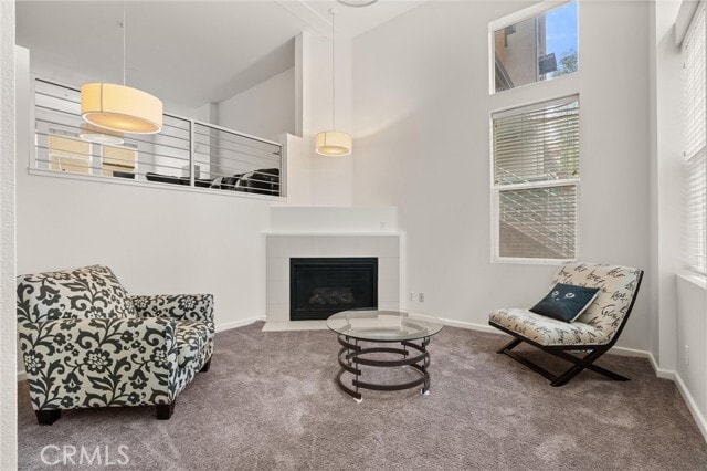 Foto del edificio - 408 Jeanette Ln