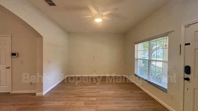 Building Photo - 11838 Deer Path Way