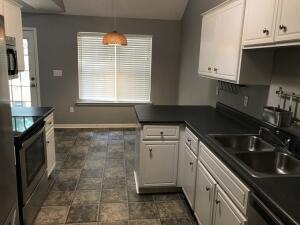 Foto del edificio - 262 E Spring Grove Ave