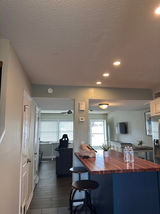 Cocina - 3000 Golden Rd