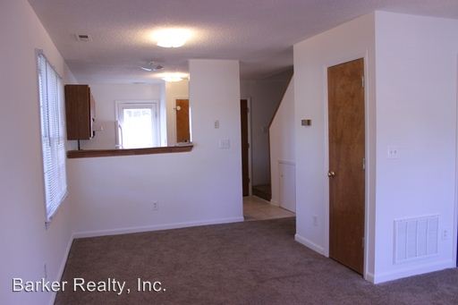 Building Photo - 2940 Faversham Pl