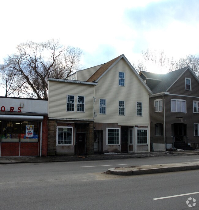 637641 Cummins Hwy, Mattapan, MA 02126 Apartments Mattapan, MA