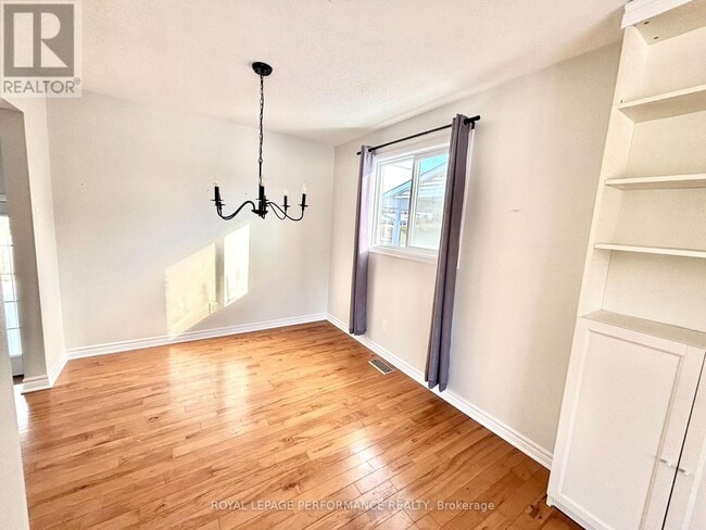 Building Photo - 1449 Charlebois Ave