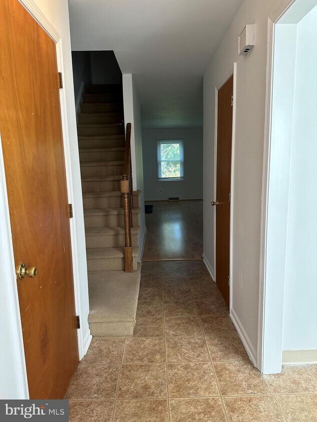 Foto principal - 4904 Blossom Ln