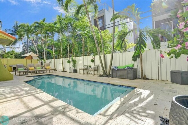 Foto del edificio - 1411 NE 7th St