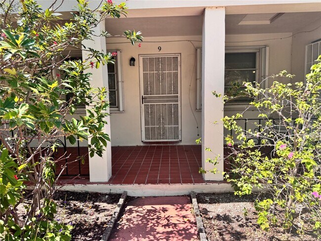 Foto del edificio - 756 N 17th Ave