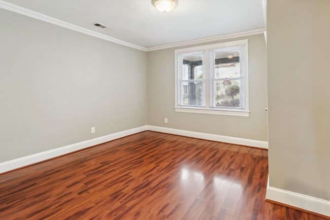 Building Photo - 1712 West Virginia Ave NE