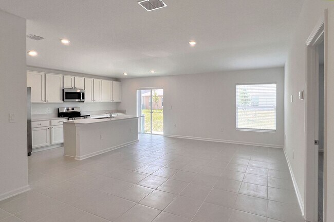 Building Photo - Brand New Construction Three-Bedroom Home