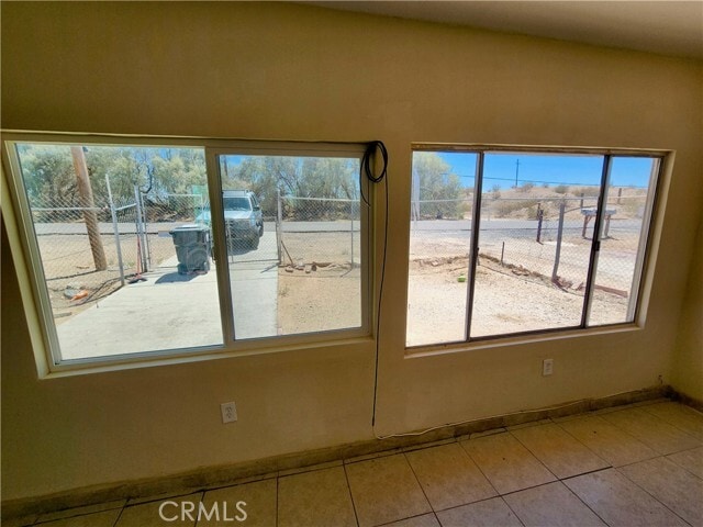 Foto del edificio - 2361 Armory Rd
