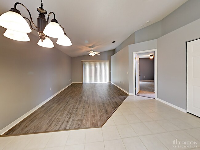 Building Photo - 22210 Bell Harbor Dr