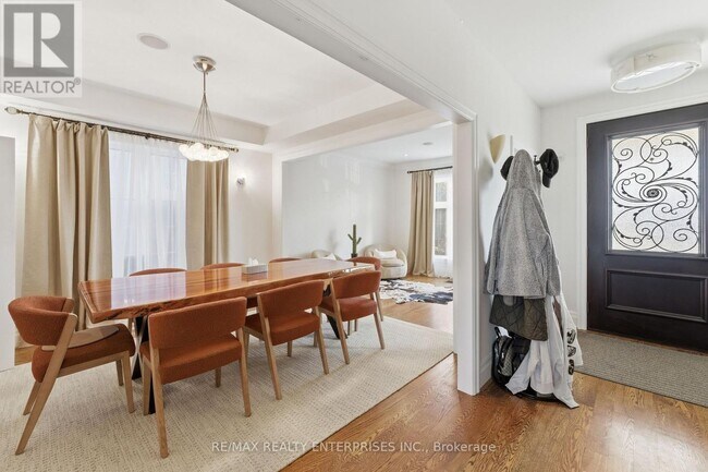 Photo du bâtiment - 93 Cumberland Dr