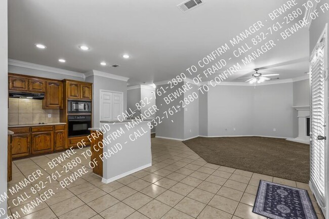 Foto del edificio - 1011 Shortleaf Pine Dr