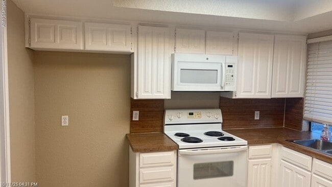 Foto del edificio - 2605 Willow Bend Ct