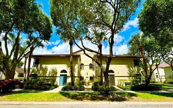 Building Photo - 5135 Floria Dr