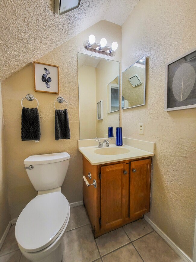 Foto del edificio - ARLINGTON COZY HOME 3/2/2