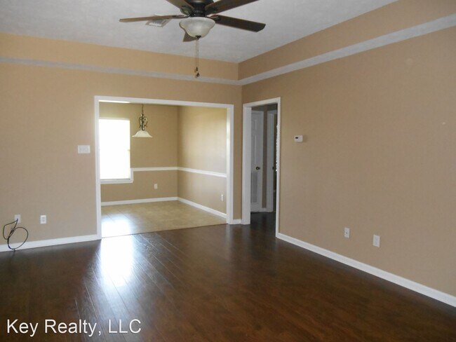 Foto del edificio - 3 br, 2 bath House - 1578 Chase Dr.