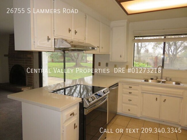 Foto del edificio - 26755 S Lammers Rd