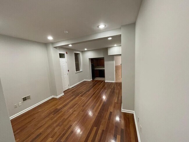 Foto del edificio - 1200 Ellsworth St