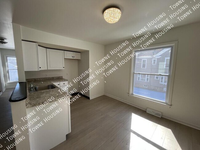 Foto del edificio - 327 Washburn St