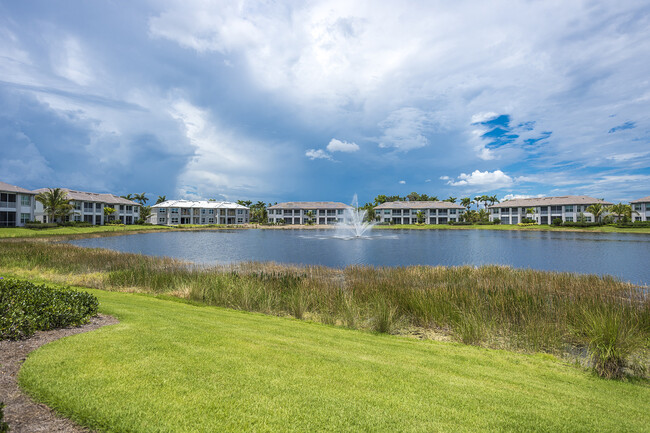 Building Photo - 8034 Signature Club Cir