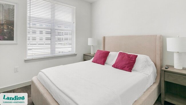 Building Photo - 91 Jensen Dr