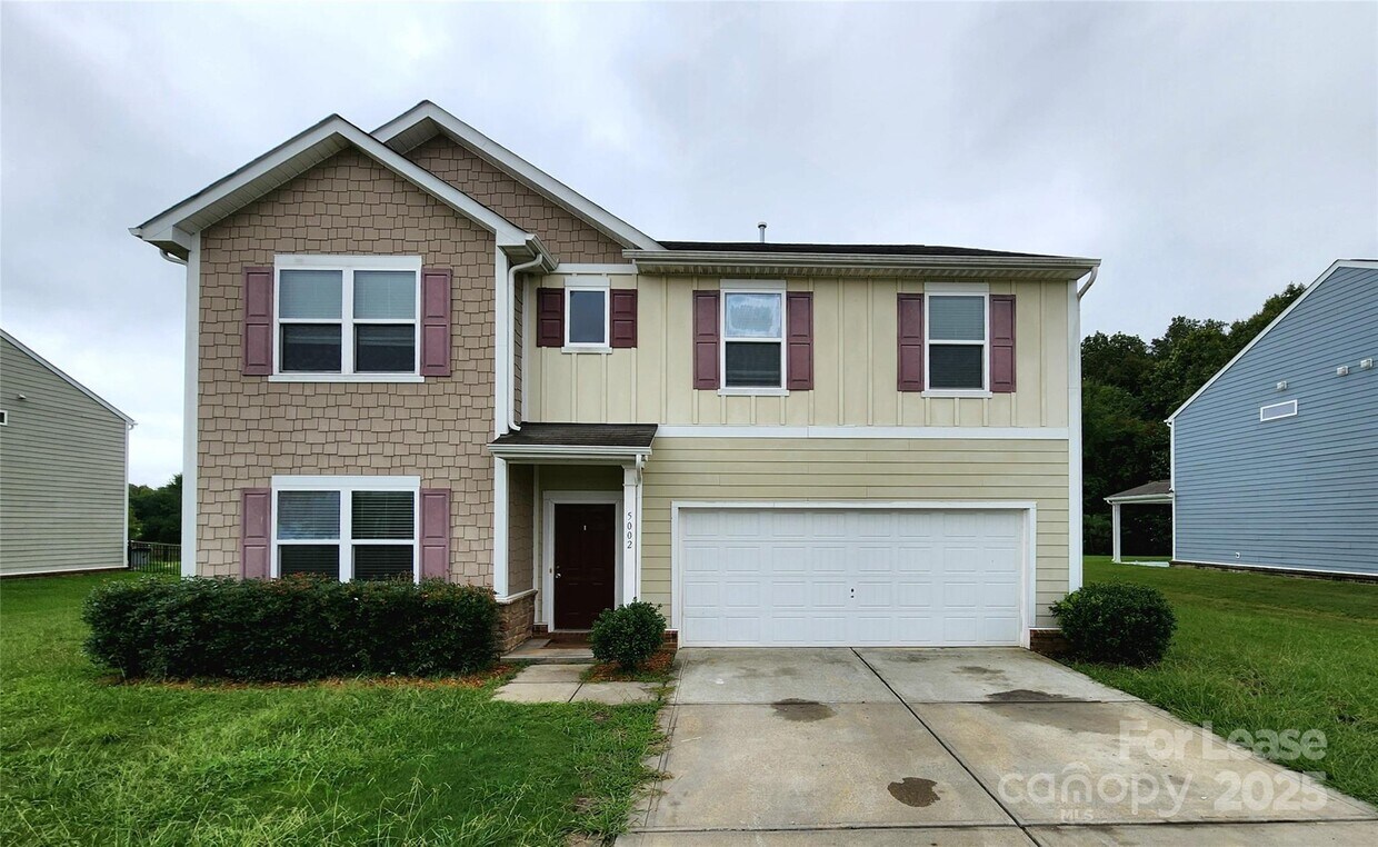 Foto principal - 5002 Houndscroft Rd