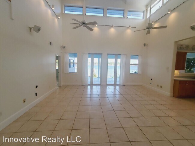 Building Photo - 3 br, 3 bath House - 2423 E. New York Ave.