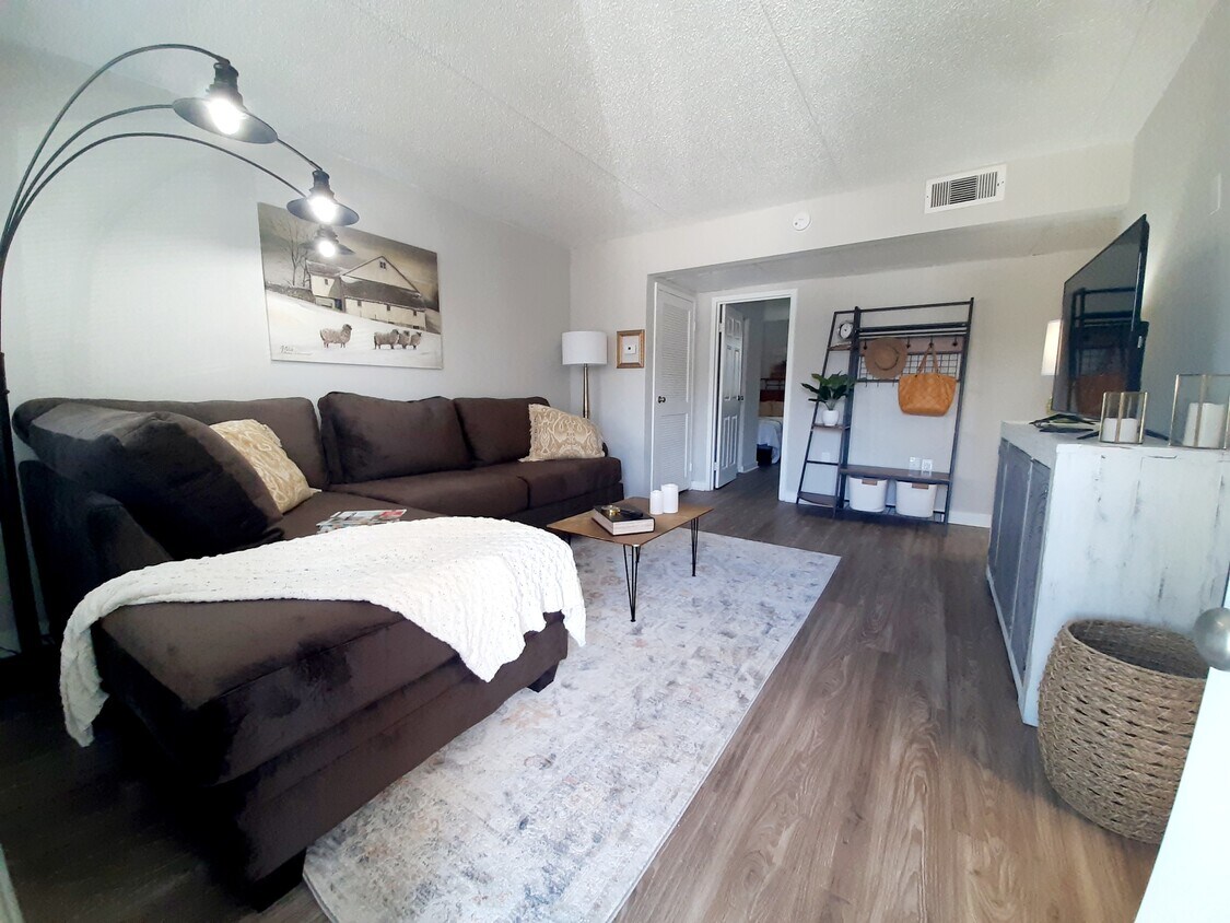 The 902 Apts Apartments Murfreesboro, TN