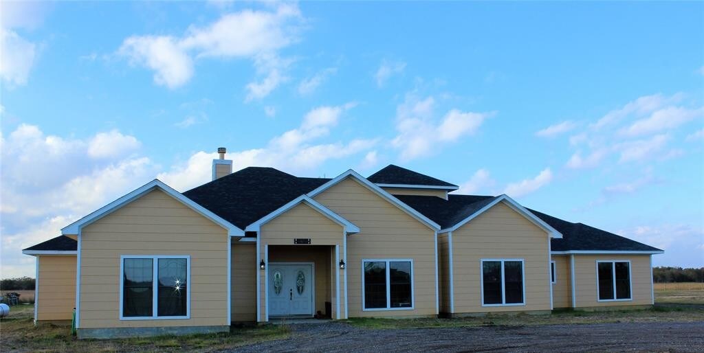 Primary Photo - 3827 S Farm-to-Market 565 Rd