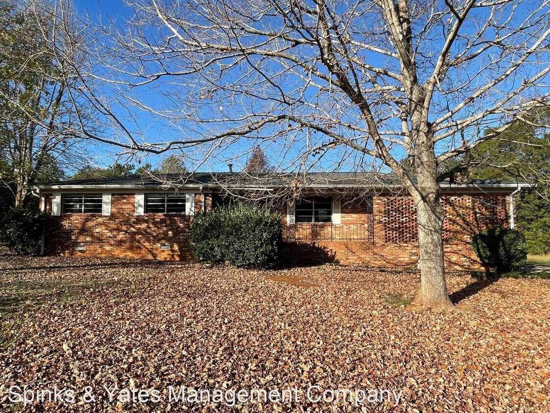 2068 Whitesville Rd, LaGrange, GA 30240 House Rental in LaGrange, GA