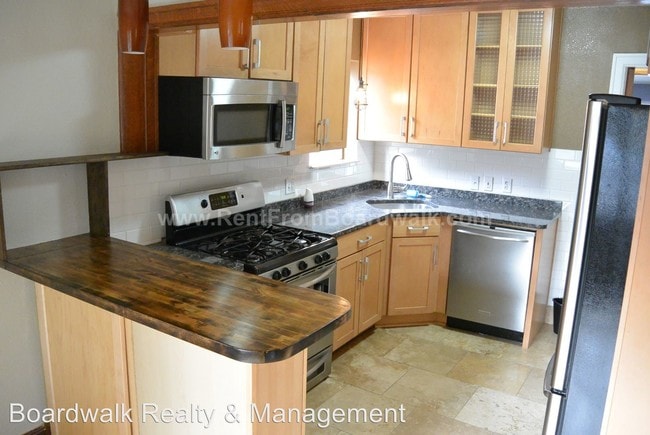 Foto del edificio - 3 br, 3 bath House - 2252 S Windsor St.