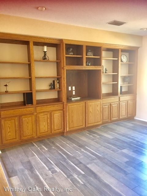 Building Photo - 2 br, 2 bath House - 1211 Sun Valley Loop