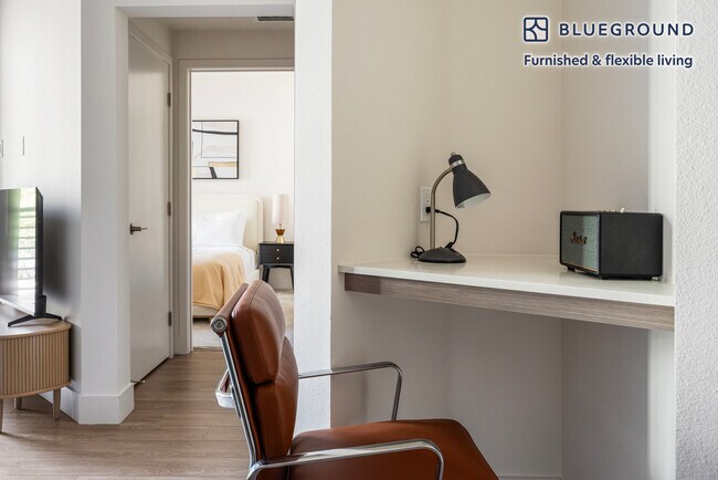 Foto del edificio - 45060 Synergy St