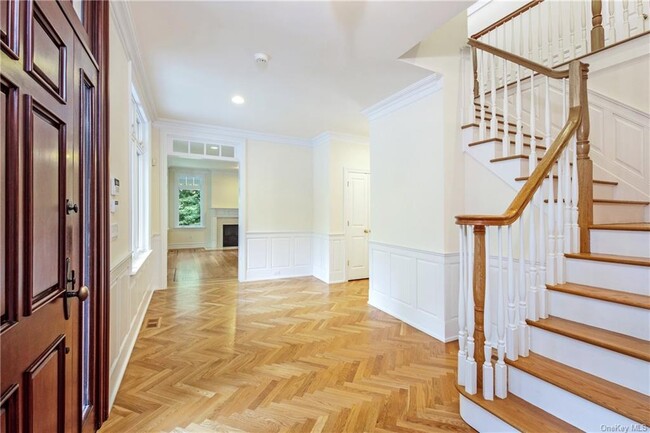 Building Photo - 124 High Ridge Rd