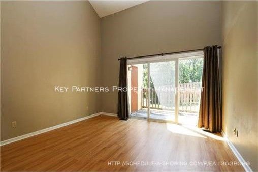 Foto del edificio - 4853 Horton St