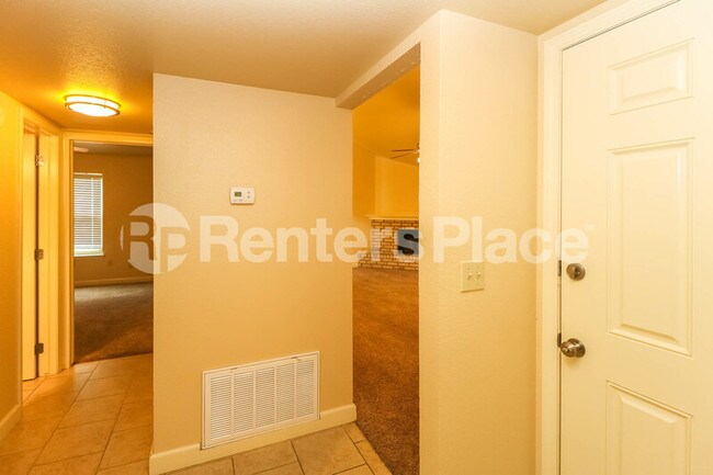 Foto del edificio - 6809 S 78th E Ave