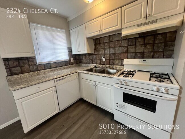 Foto del edificio - 2324 Chelsea Ct