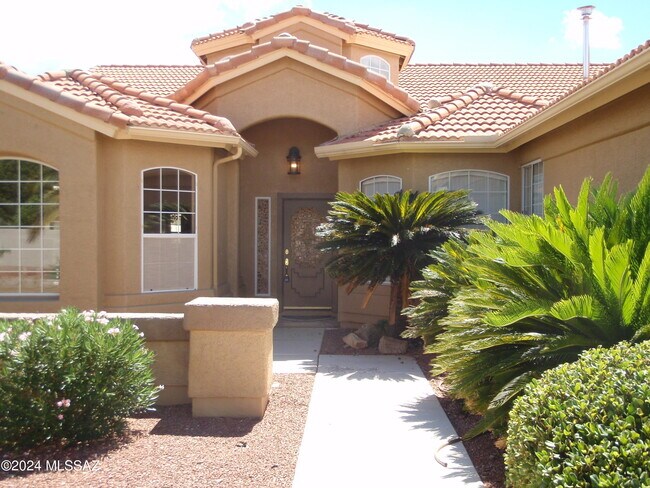 Foto del edificio - 65535 E Desert Side Dr