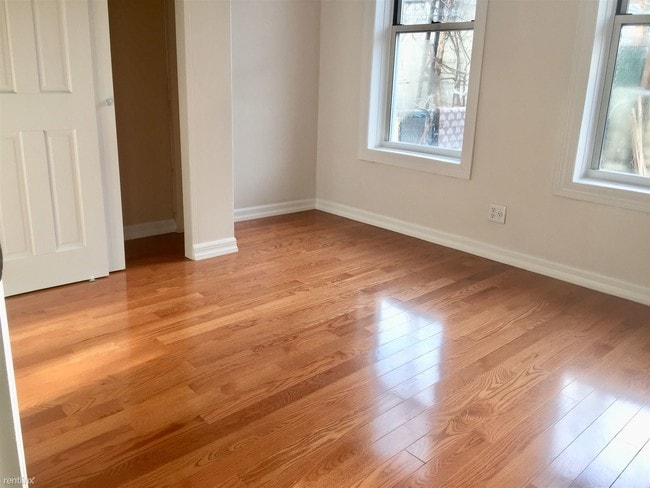 Building Photo - 576 82nd St