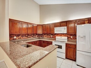 Building Photo - 1165 Summit Trail Cir