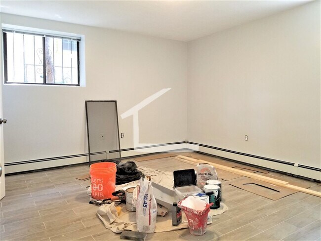 Foto del edificio - Nice 2 bed in Lower Allston