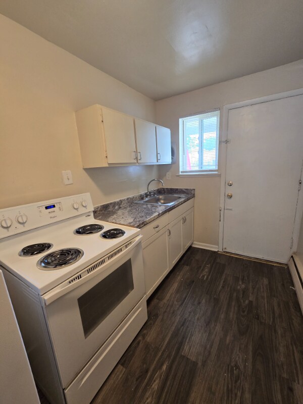 Foto del edificio - 3206 Ellwood Ave